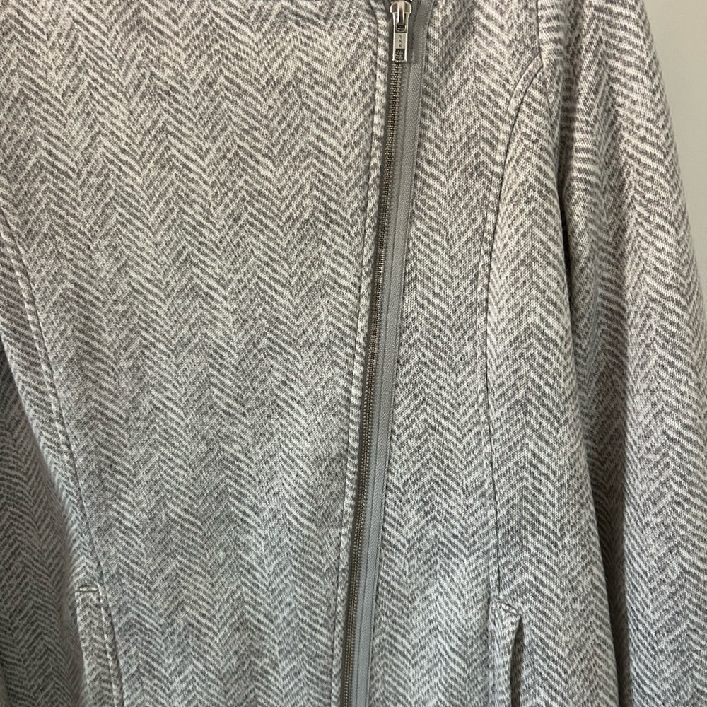 Banana Republic Women's Cream Herringbone Coat - Picture 4 of 8